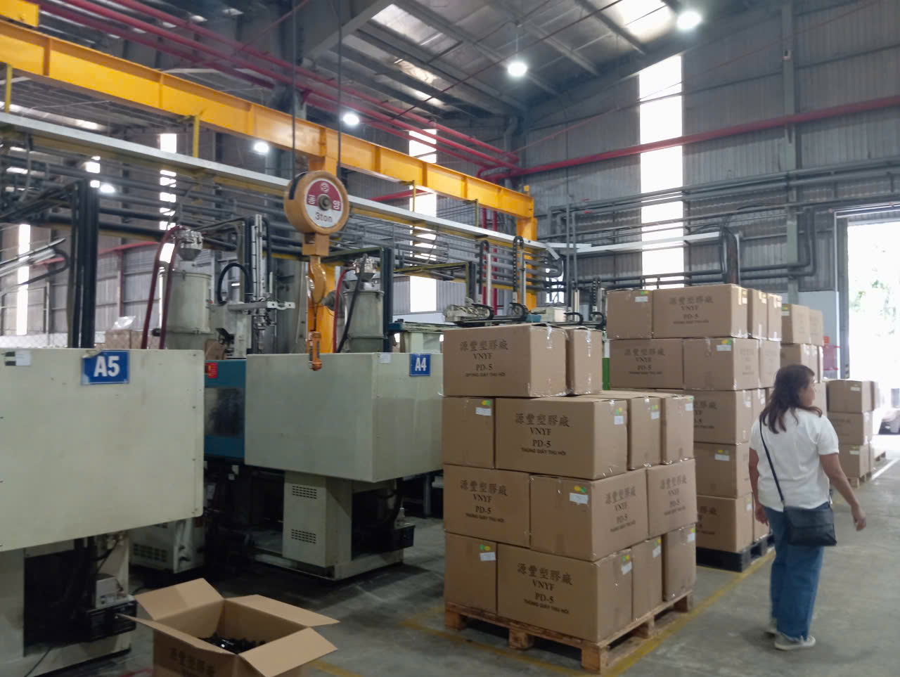 Injection machines.jpg